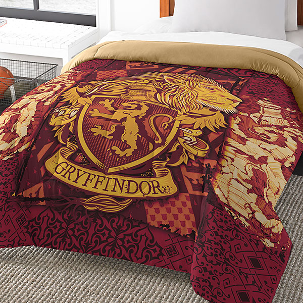 jlss harry potter house comforters gryffindor Harry Potter House Comforters