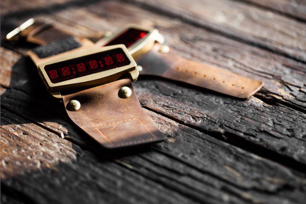 Lifeclock One Snake Editon alone 1 Lifeclock on Snake Edition – how much time do you have to escape | The Red Ferret Journal