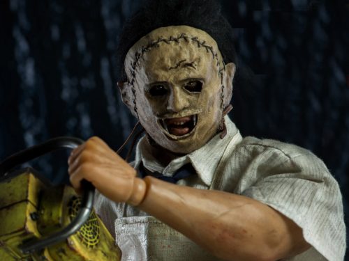 32a55d66 c940 4dc7 8af7 27469ea70f0f 500x375 The Texas Chainsaw Massacre Leatherface 1/6th Scale Collectible Figure